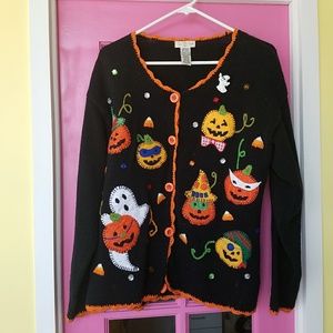 The BEST Halloween Pumpkin Sweater
